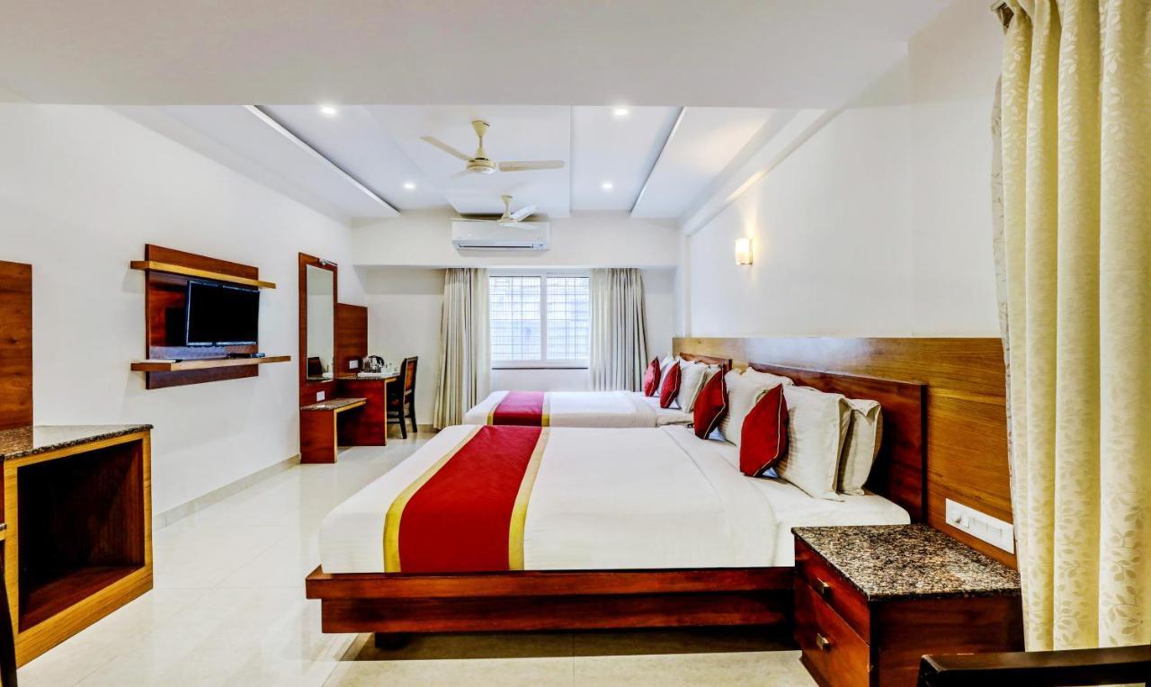 Hotel U.T.Elegance Bangalore Luaran gambar